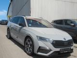 Skoda Octavia Combi RS Plus-VIRTUAL-LED-LEDER-AHK-HUD- - Skoda Octavia Gebrauchtwagen in Dortmund