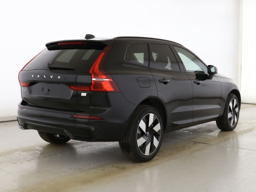 Volvo XC60 Plus Dark Recharge Plug-In Hybrid AWD T8 Tw imagem 2