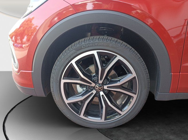 Fahrzeugabbildung Volkswagen T-Cross 1.5 TSI DSG R-Line