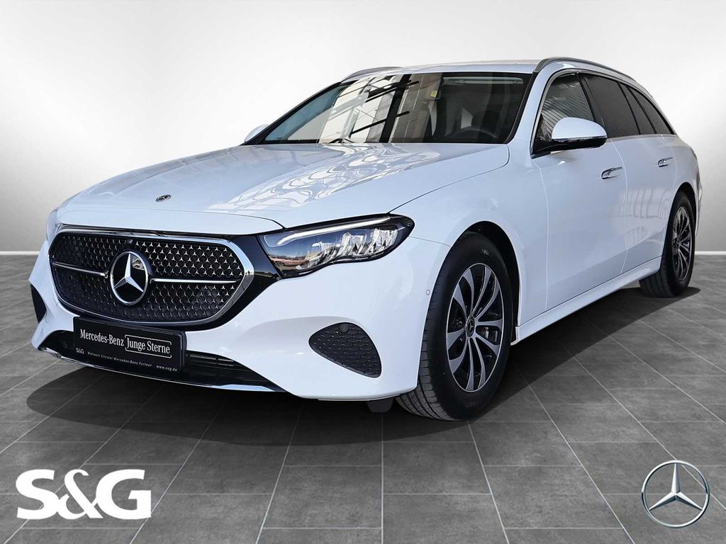 Mercedes-Benz E 220