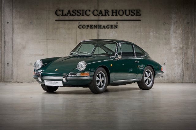 Porsche 912 nice car