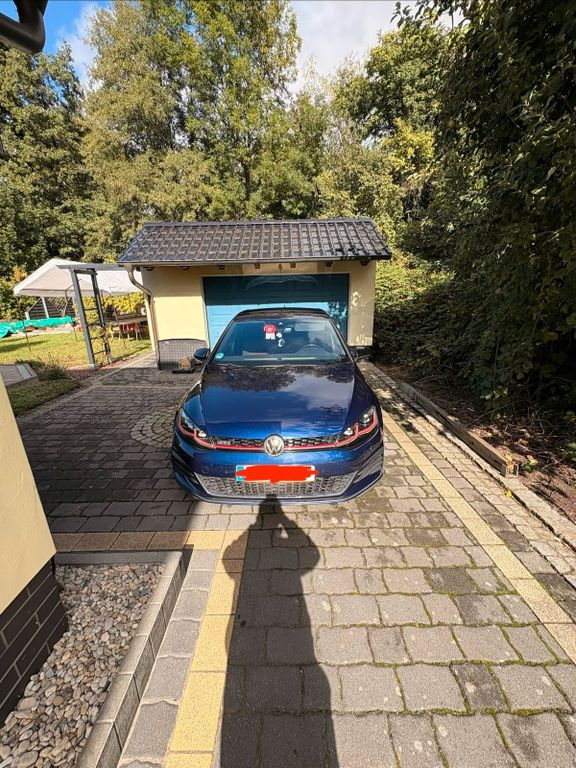 Image of Volkswagen Golf