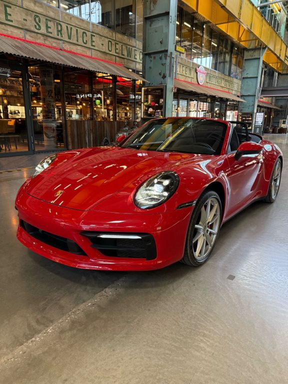 Porsche 992