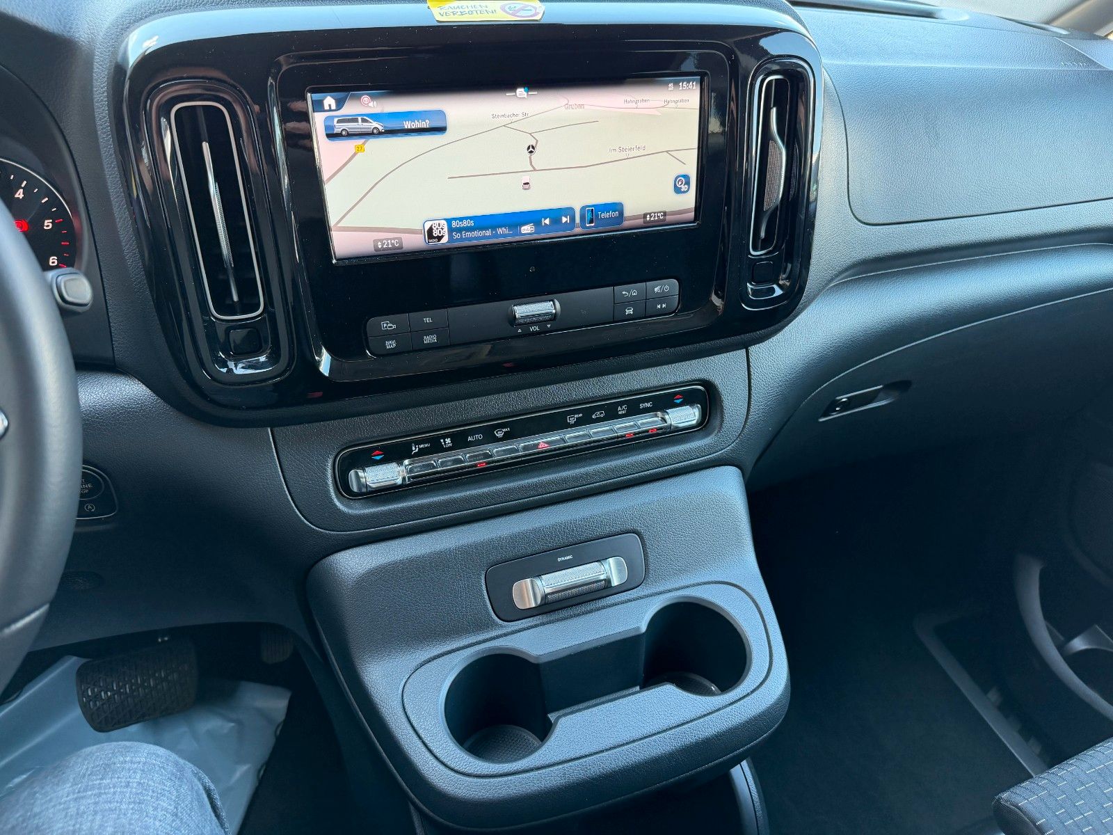 Fahrzeugabbildung Mercedes-Benz Vito 116 CDI 9G Tourer AHK2,5to LED