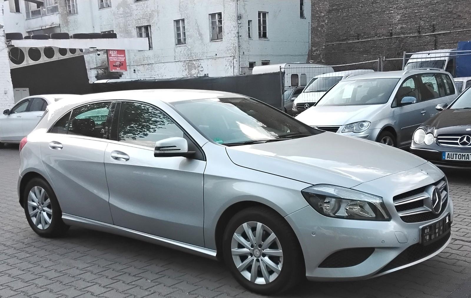 Mercedes-Benz A 180 A A 180 BlueEfficiency  Automatikgetriebe