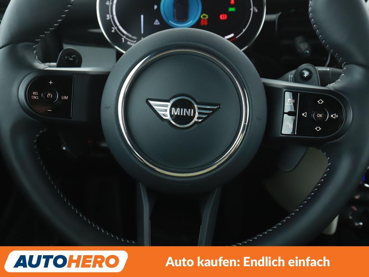 MINI Cabrio Cooper S Classic Trim Aut.*NAVI*CAM*PDC*