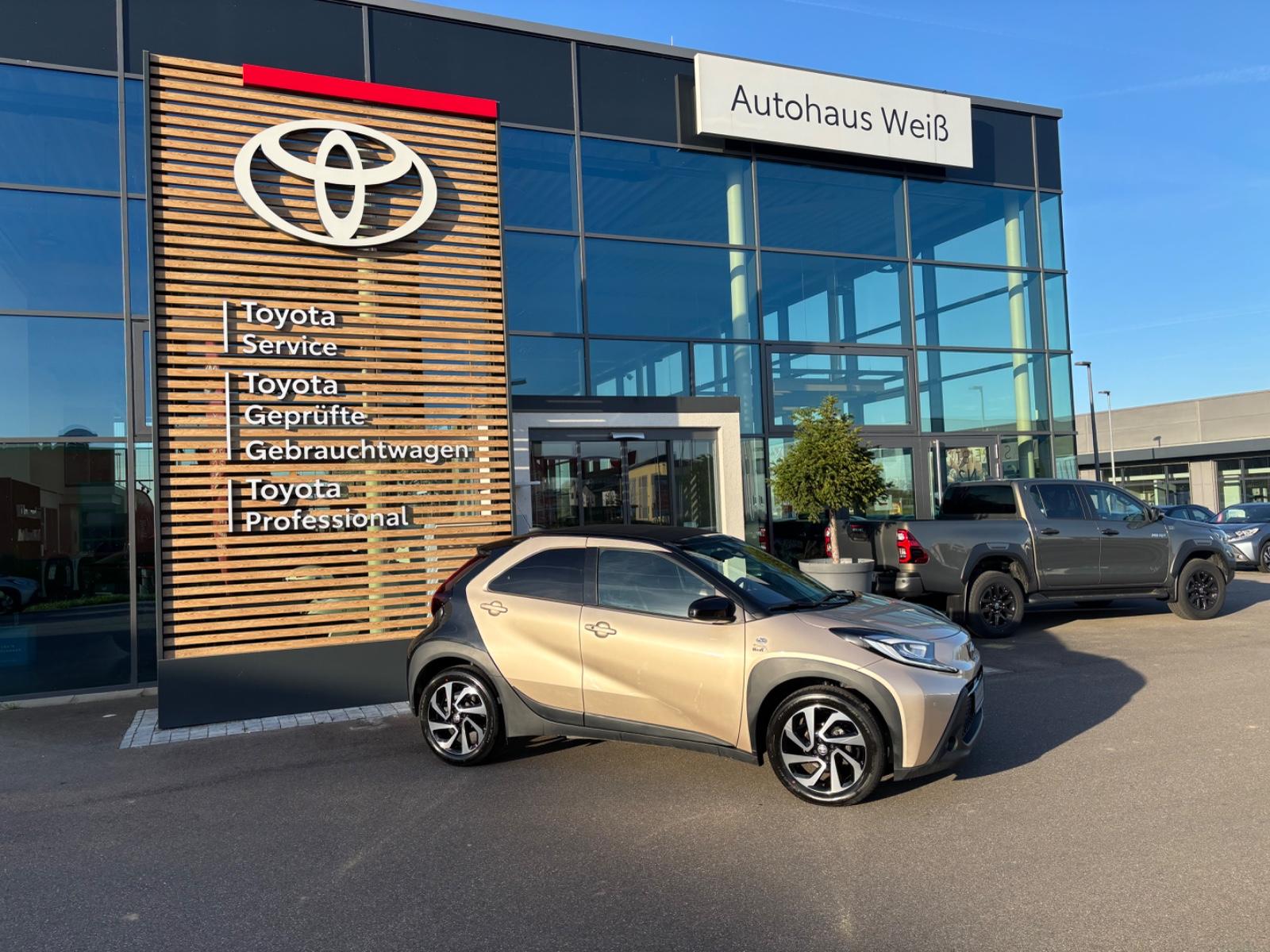 Toyota Aygo X Air Team D Faltdach TOP!