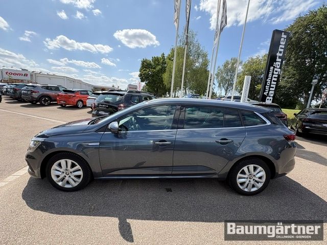 Fahrzeugabbildung Renault Megane Grandtour Intens Blue dCi 115 Winter-P. - mit KI generiert/bearbeitet