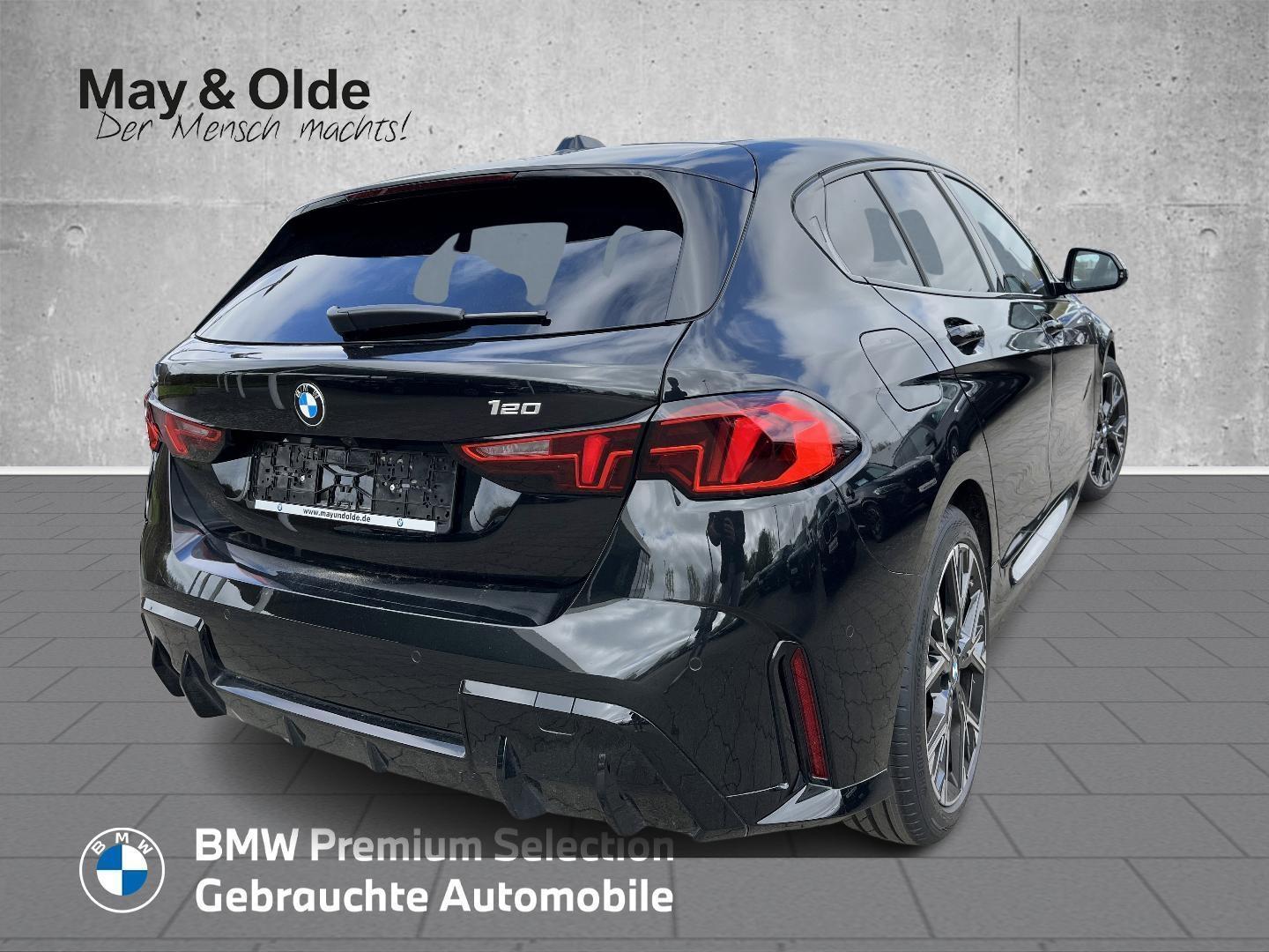 BMW 120 M Sport LED Panorama ACC Kamera SHZ PDC DA+
