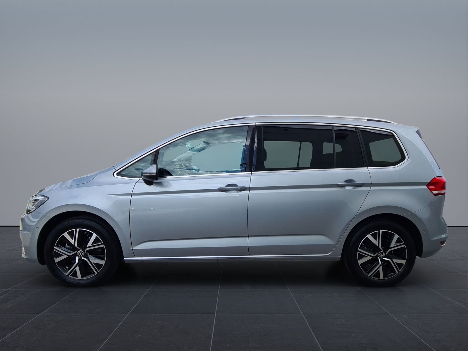 Volkswagen Touran 1.5 DSG Highline AHK LED NAVI WR 5JAHREGA foto 4