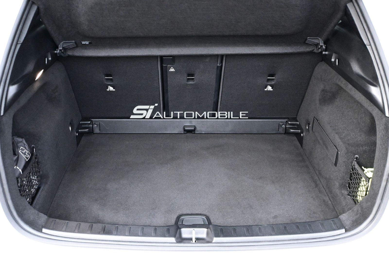 Fahrzeugabbildung Mercedes-Benz GLA 220 d 4Mat. AMG °ACC°AHK°360°MEMORY°KEYLESS°