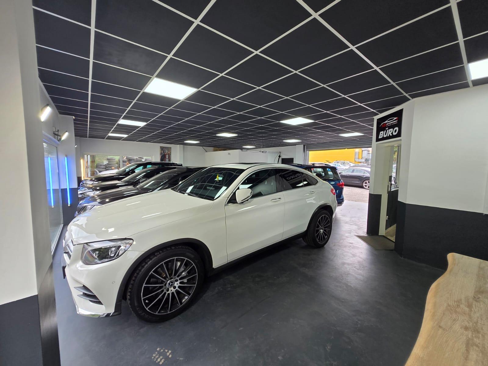 showroom-image-main