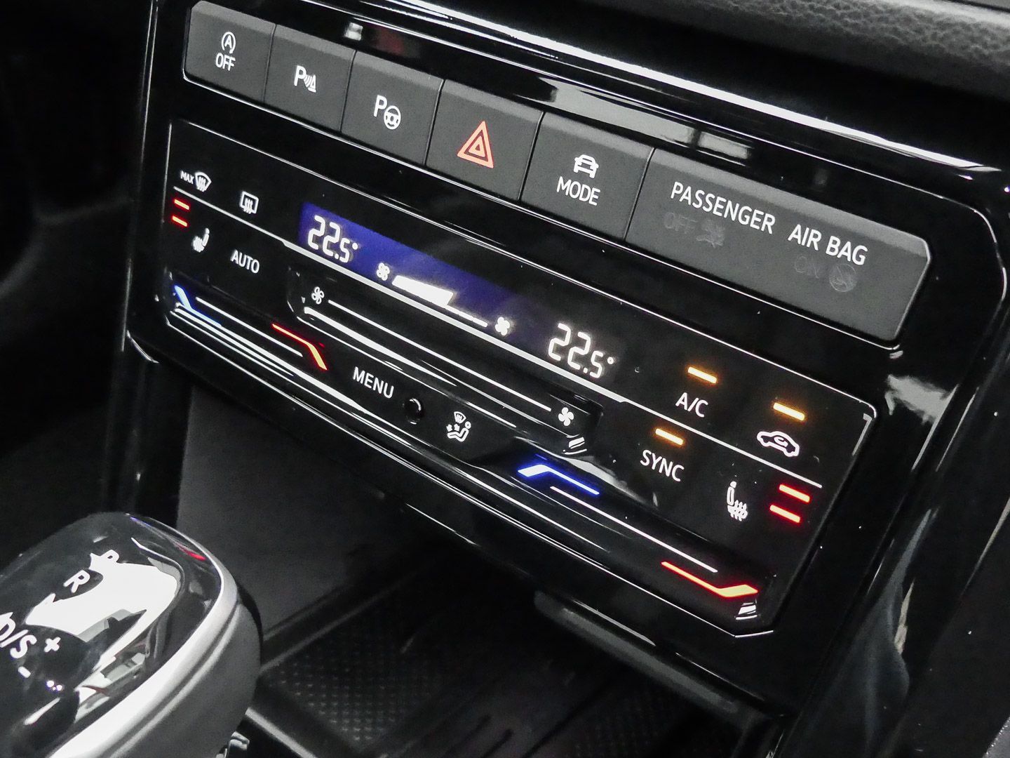 Volkswagen T-Cross - Bild 17