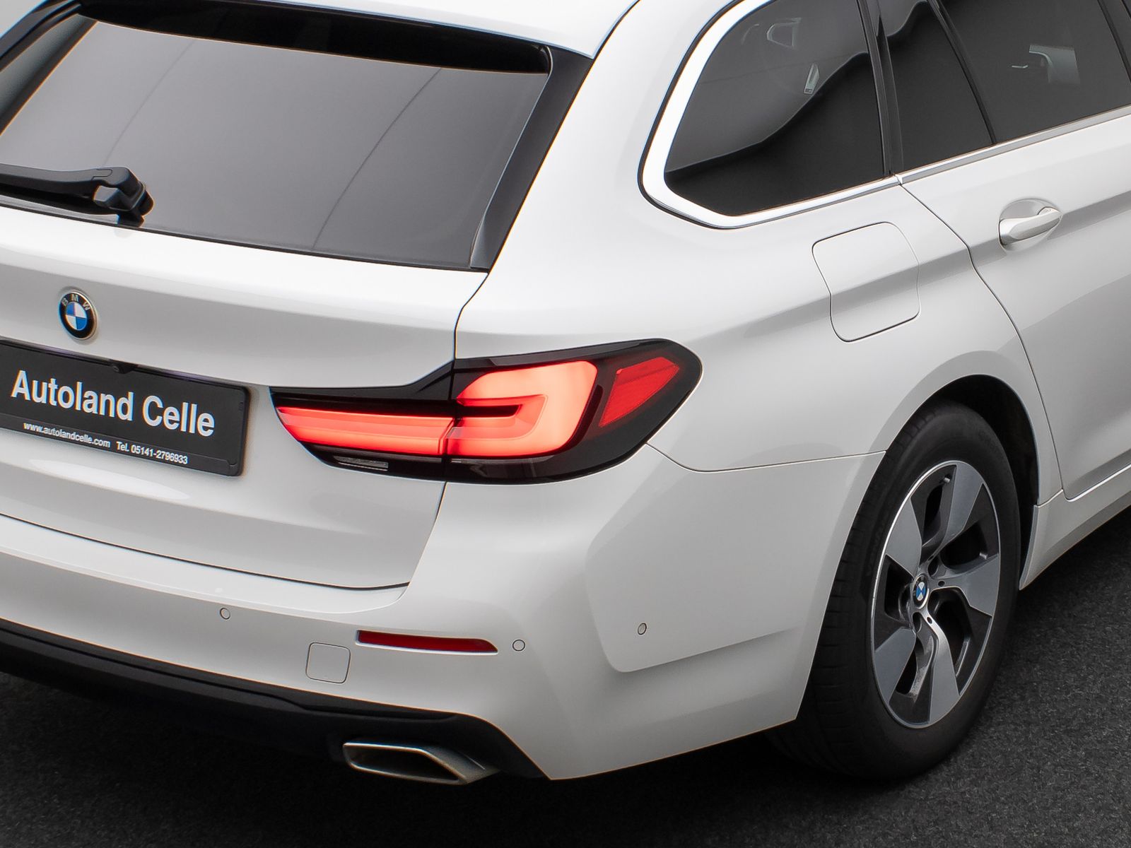 Fahrzeugabbildung BMW 520d Kamera DAB CockPitPlus Alarm Sport LED