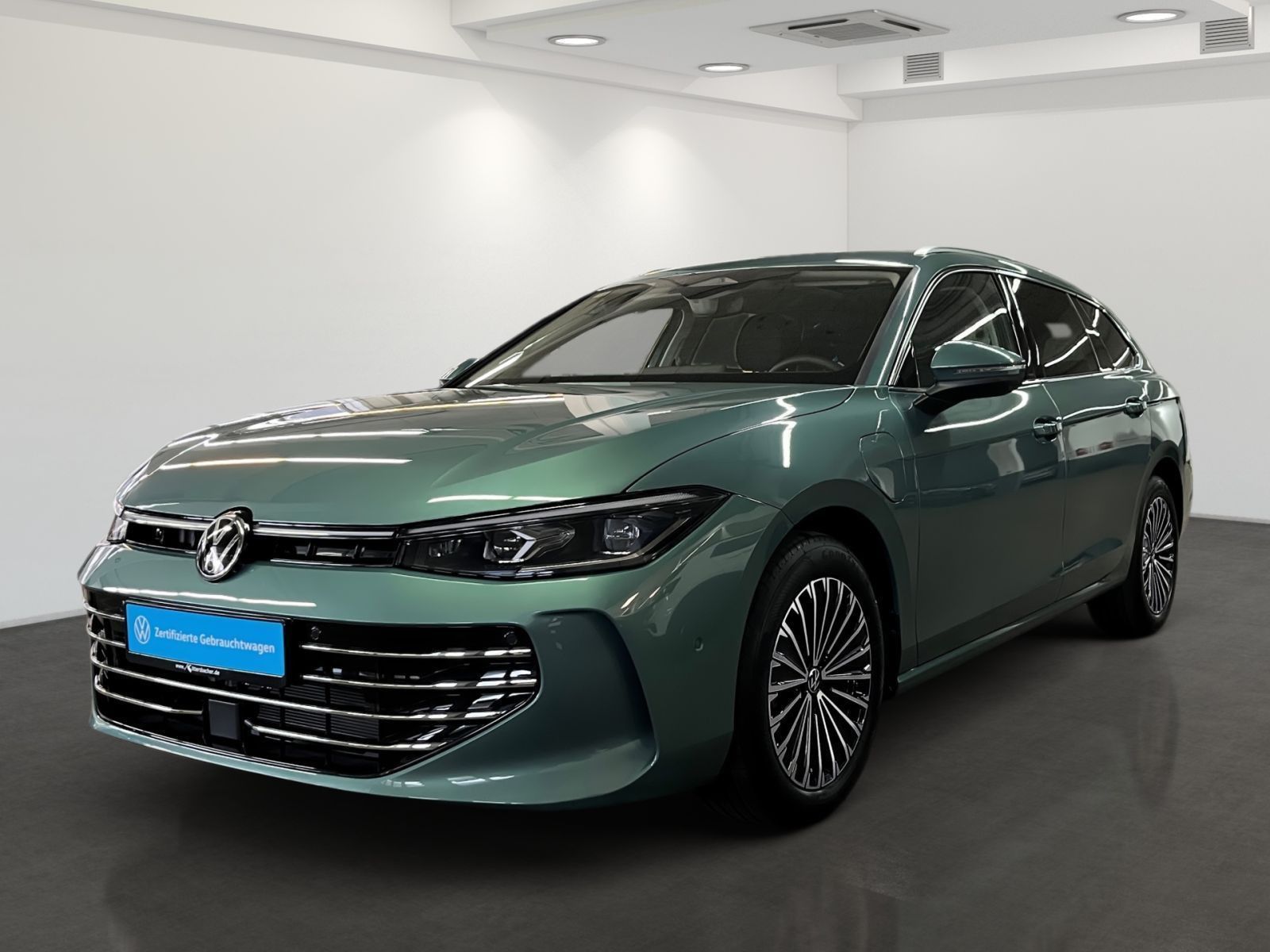 Volkswagen Passat Variant Elegance 1,5 eHybrid BusiPaket PA foto 2