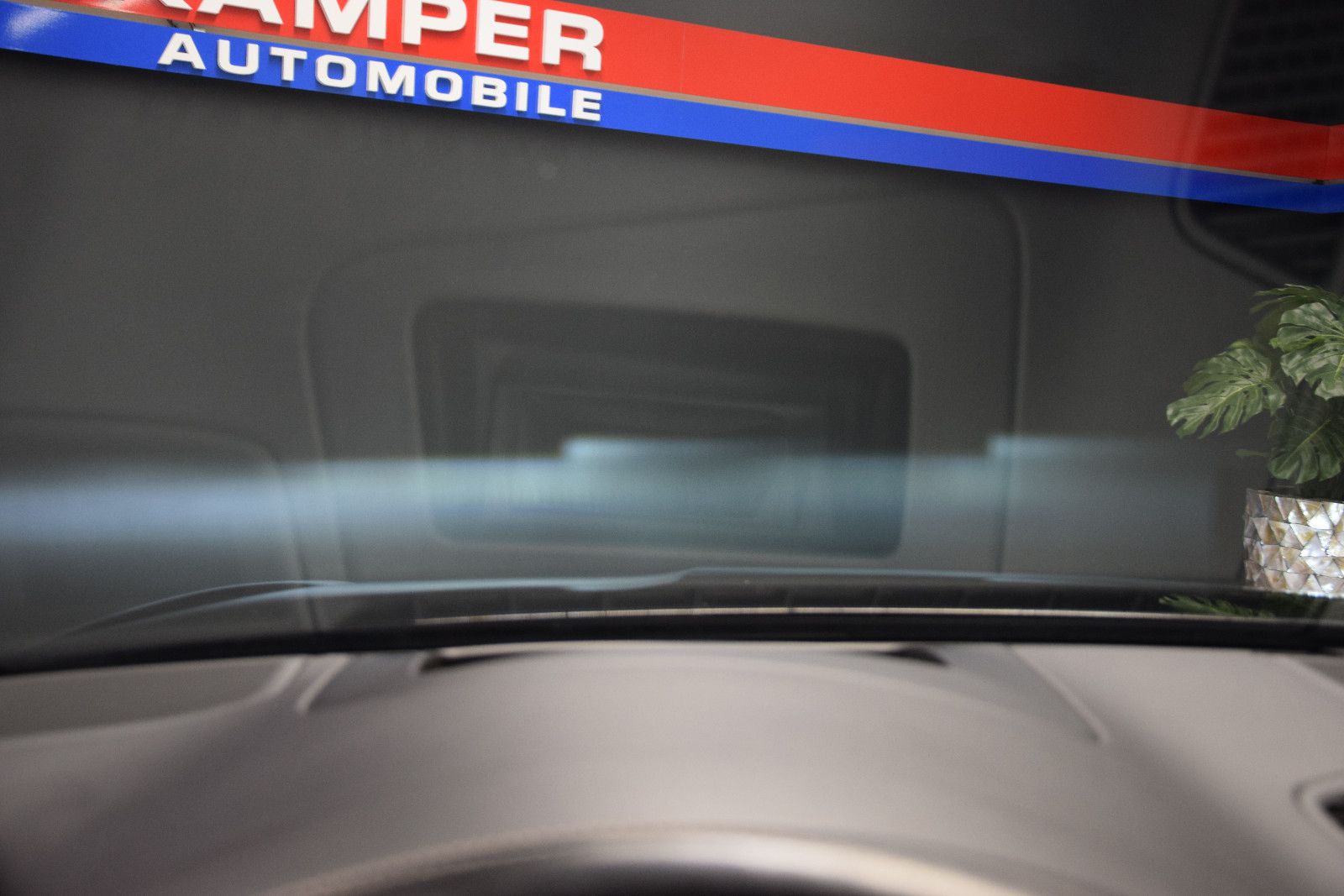 Fahrzeugabbildung Porsche Cayenne S Pano ACC Chrono BOSE HuD Memory 360°