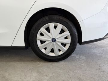 Ford Focus - 11