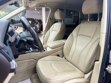 Audi Q7 - 10