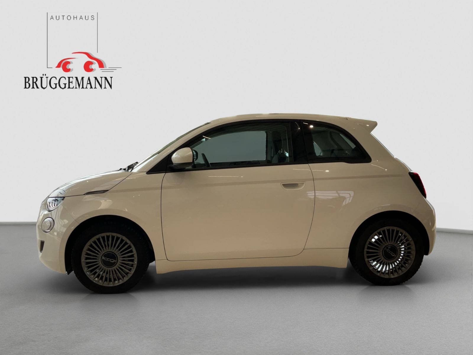 Fahrzeugabbildung Fiat 500e Icon + Kamera, LED, Winterpaket