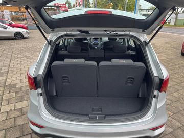 Hyundai Santa Fe Family 2WD
