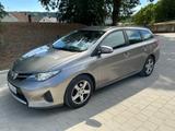 Toyota Auris Touring Sports Touring Sports 1,4-l-D-... - Toyota Auris Touring Sports mit Diesel-Antrieb