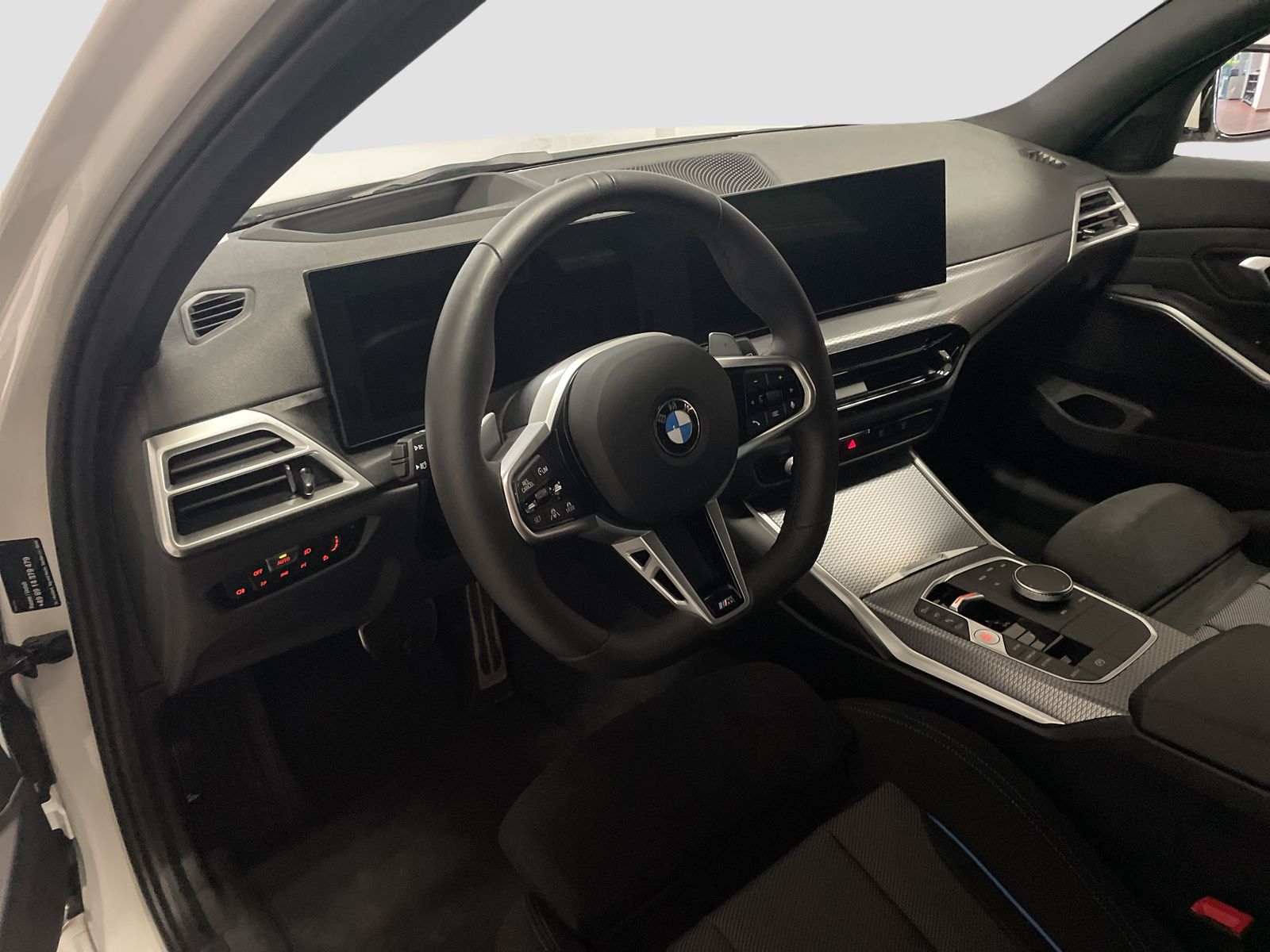 BMW 330 - Bild 10