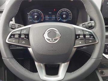 KGM Musso Grand Black 2.2 AT Navi°Leder° Sperrdiff°A