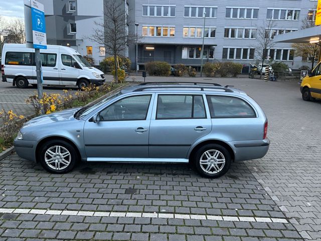 Skoda Octavia Combi 2.0 (115 PS) TÜV bis J...