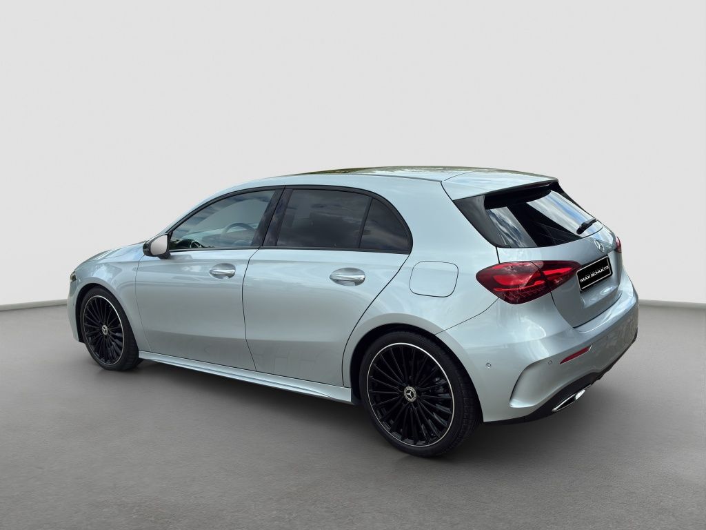 Fahrzeugabbildung Mercedes-Benz A 200 AMG*NIGHT*PSD*M-BEAM*RFK*TOTW*K-GO*19''*
