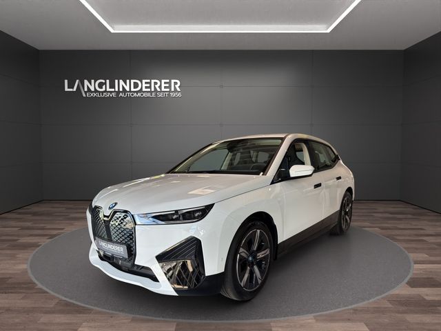 BMW iX xDrive50 Sportpaket NP 115.339,-