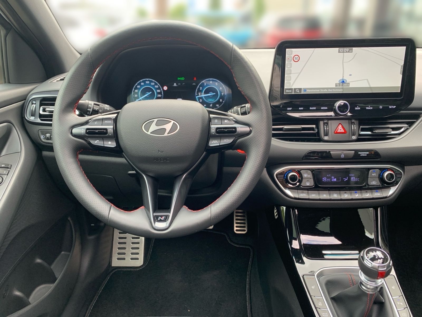 Fahrzeugabbildung Hyundai i30 1.5 T-GDI N Line Kombi Pano Allwetter
