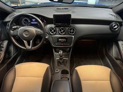 MERCEDES-BENZ A 180 Style Edition/NAVU/CAM/SHZ/PDC/MEMORY/LPG!