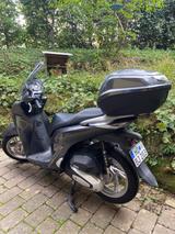 Honda SHi125 AD - HONDA ROLLER SH 125