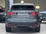 Jaguar F-Pace Portfolio AWD*PANO*KAMERA*SHZ*LEDER* - Jaguar mit Diesel-Antrieb