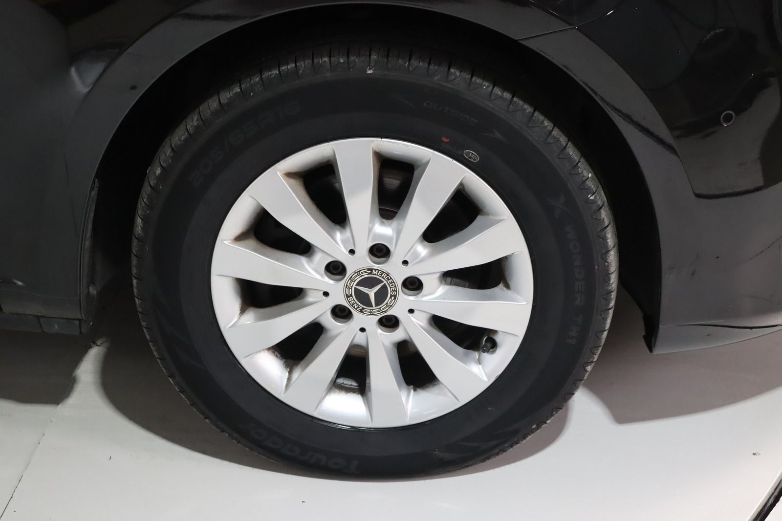 Fahrzeugabbildung Mercedes-Benz Vito Tourer 116 CDI lang Edition * 8 Sitze