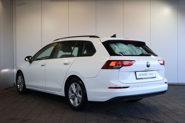 Volkswagen Golf VIII 1.0 TSI Life AID+ACC+LANE+LED+CARPLAY