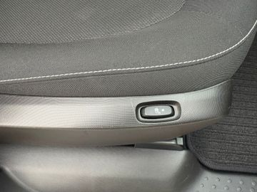 Fahrzeugabbildung Smart ForFour  Passion Klimaaut. Tempomat Faltdach