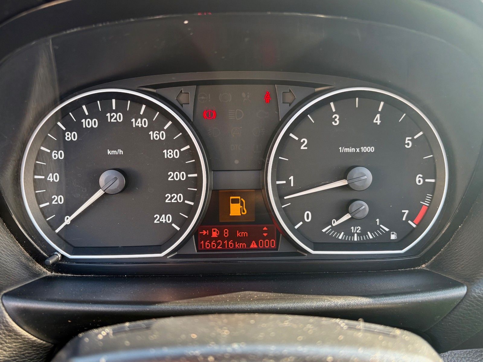 Fahrzeugabbildung BMW 118i Cabrio Leder Klima Tempo SCHECKHEFT SPORTLE