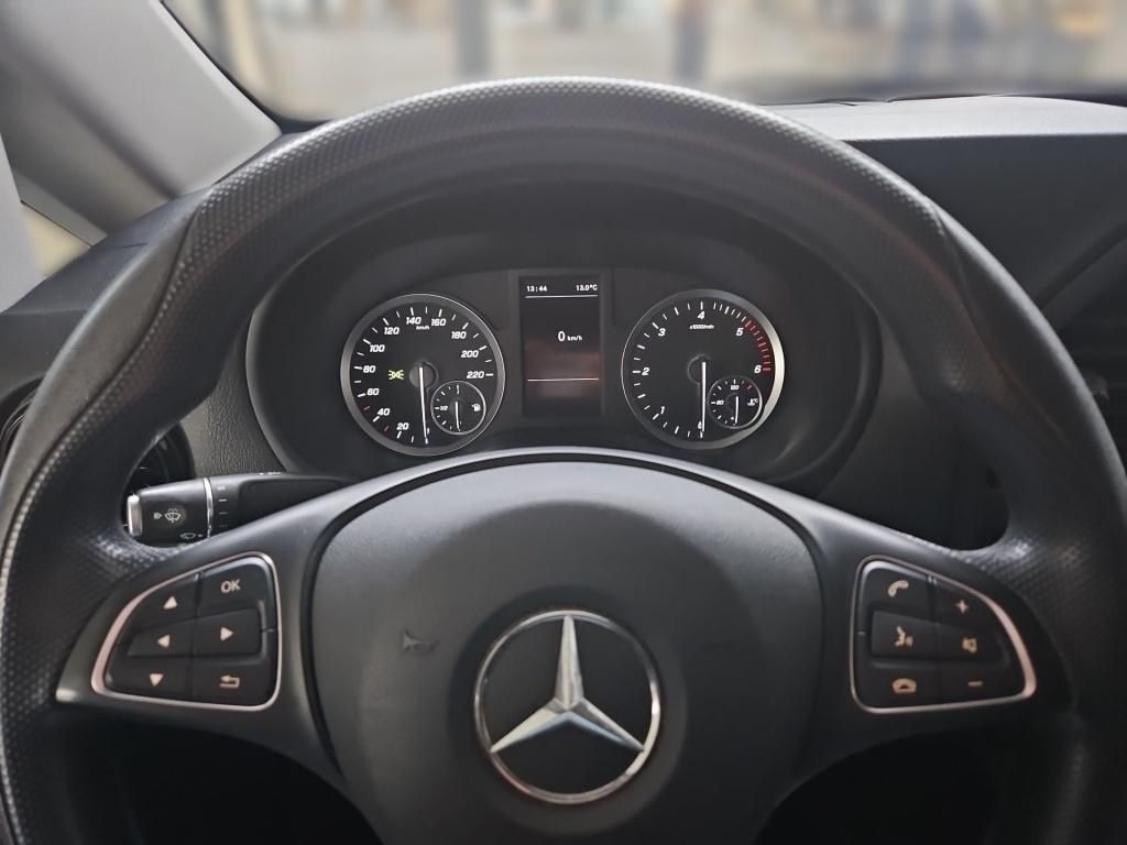 Fahrzeugabbildung Mercedes-Benz Vito 116 Kasten extralang Nav Klima 270° PTS RFK