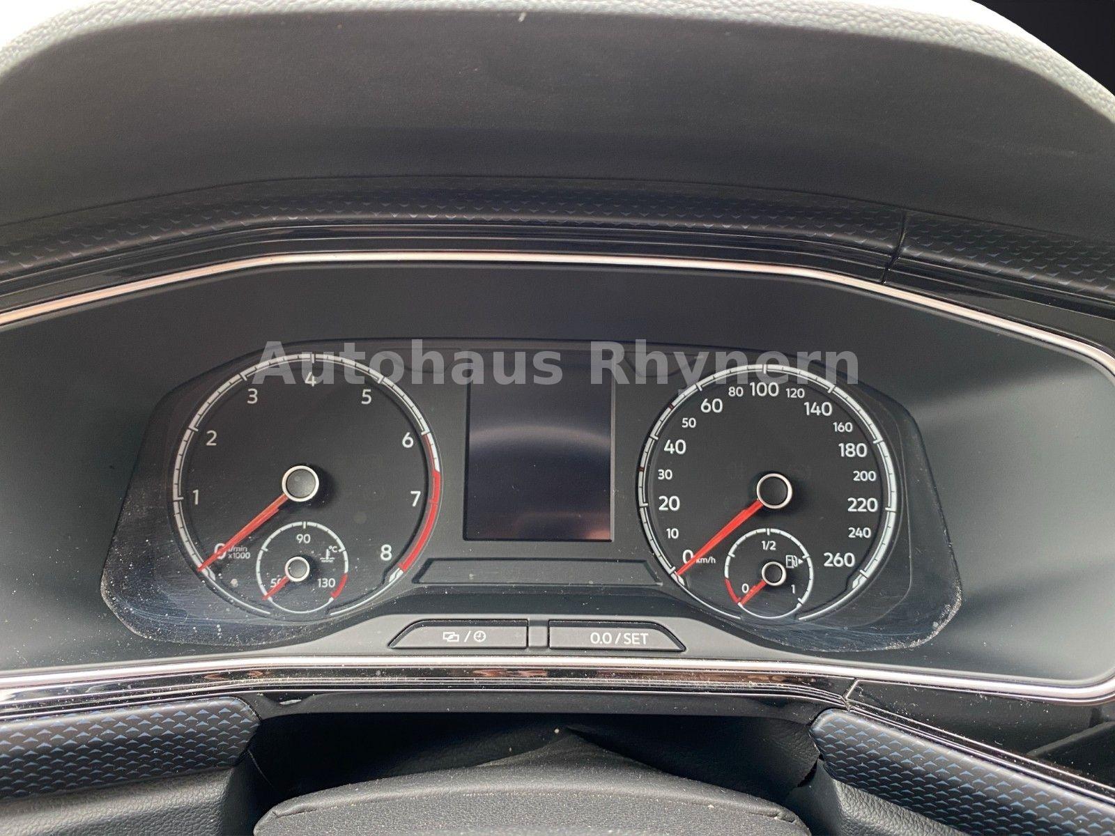 Volkswagen T-Cross 1.0 TSI 81 kW