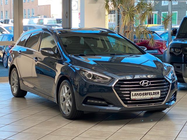 Hyundai i40 Kombi1.7 CRDi Premium Blue*SBL*SHZ*PANO*TPM*