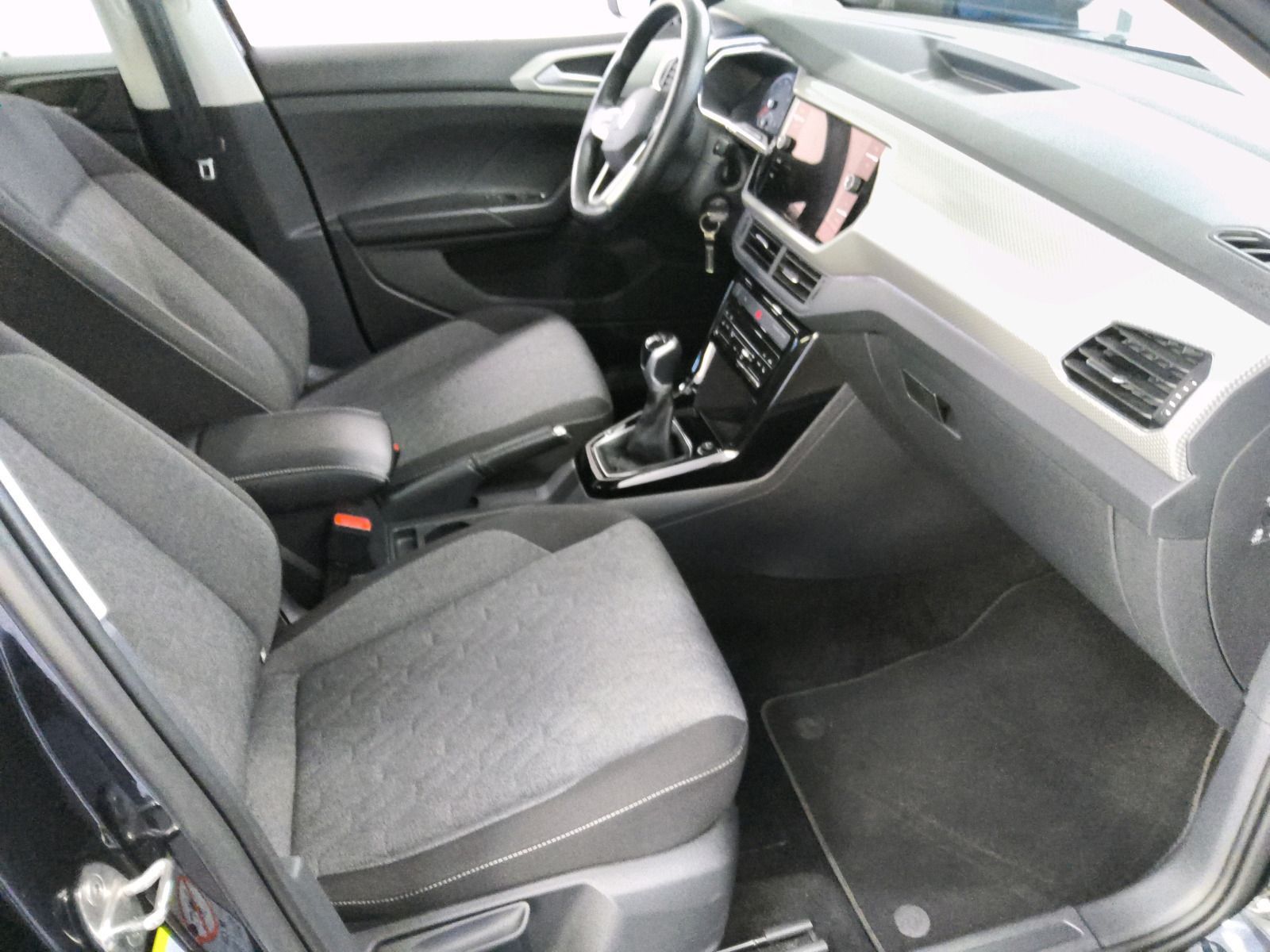 Volkswagen T-Cross - Bild 5