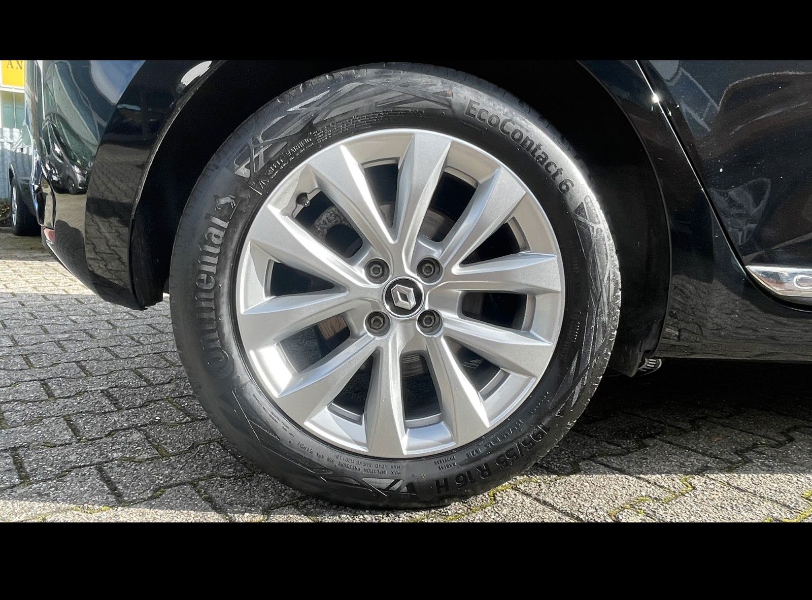 Fahrzeugabbildung Renault Clio Intens TCe140