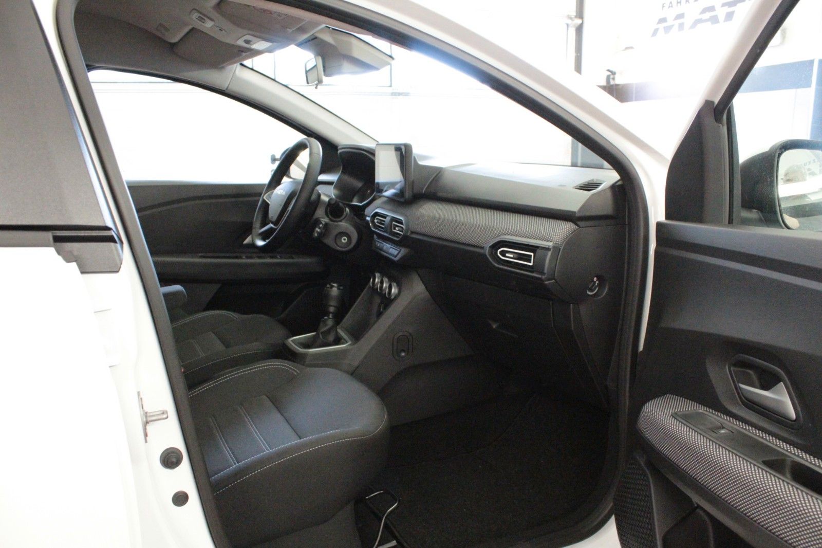 Fahrzeugabbildung Dacia Jogger ECO-G 100 Expression 5-Sitzer #15162