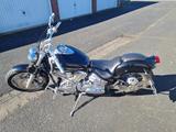 Yamaha XVS 1100er Drag Star Thunderbike "Man-Machine" - YAMAHA Drag-Star