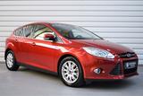 Ford Focus Lim. Titanium+PDC+SHZ+Xenon+Tempomat - gebrauchte Ford Focus aus dem Jahr 2012
