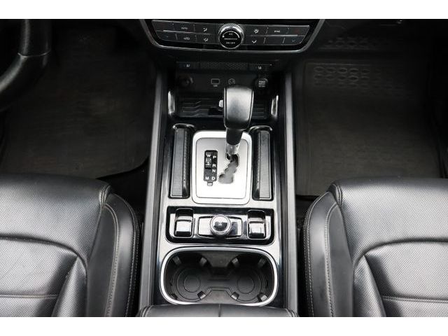 Fahrzeugabbildung Ssangyong REXTON 2.2 4WD AT QUARTZ+Comfort-Paket AHK 3.5T