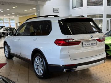 BMW X7 - 4