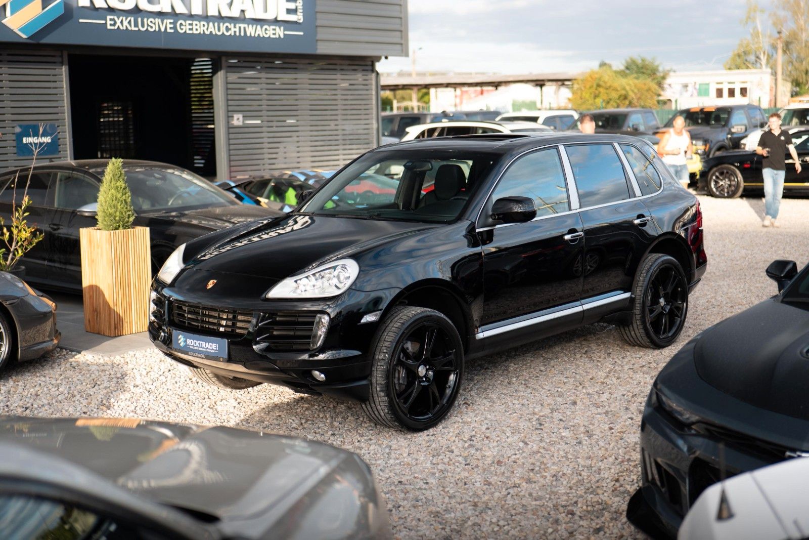 Fahrzeugabbildung Porsche Cayenne 3.6 V6 Black Edition | BOSE | 22Zoll ABT