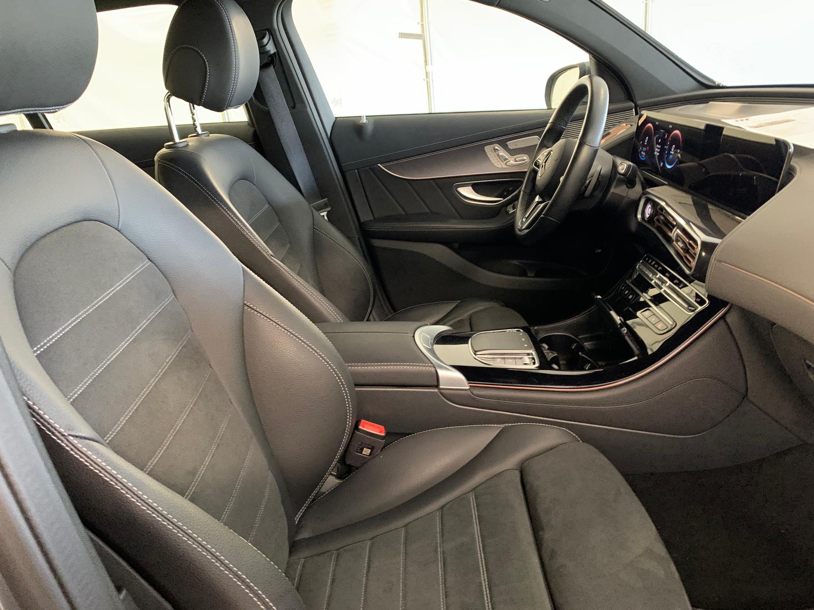 Mercedes-Benz EQC 400 4M 2x AMG Line HeadUp 360Kam Distronic+